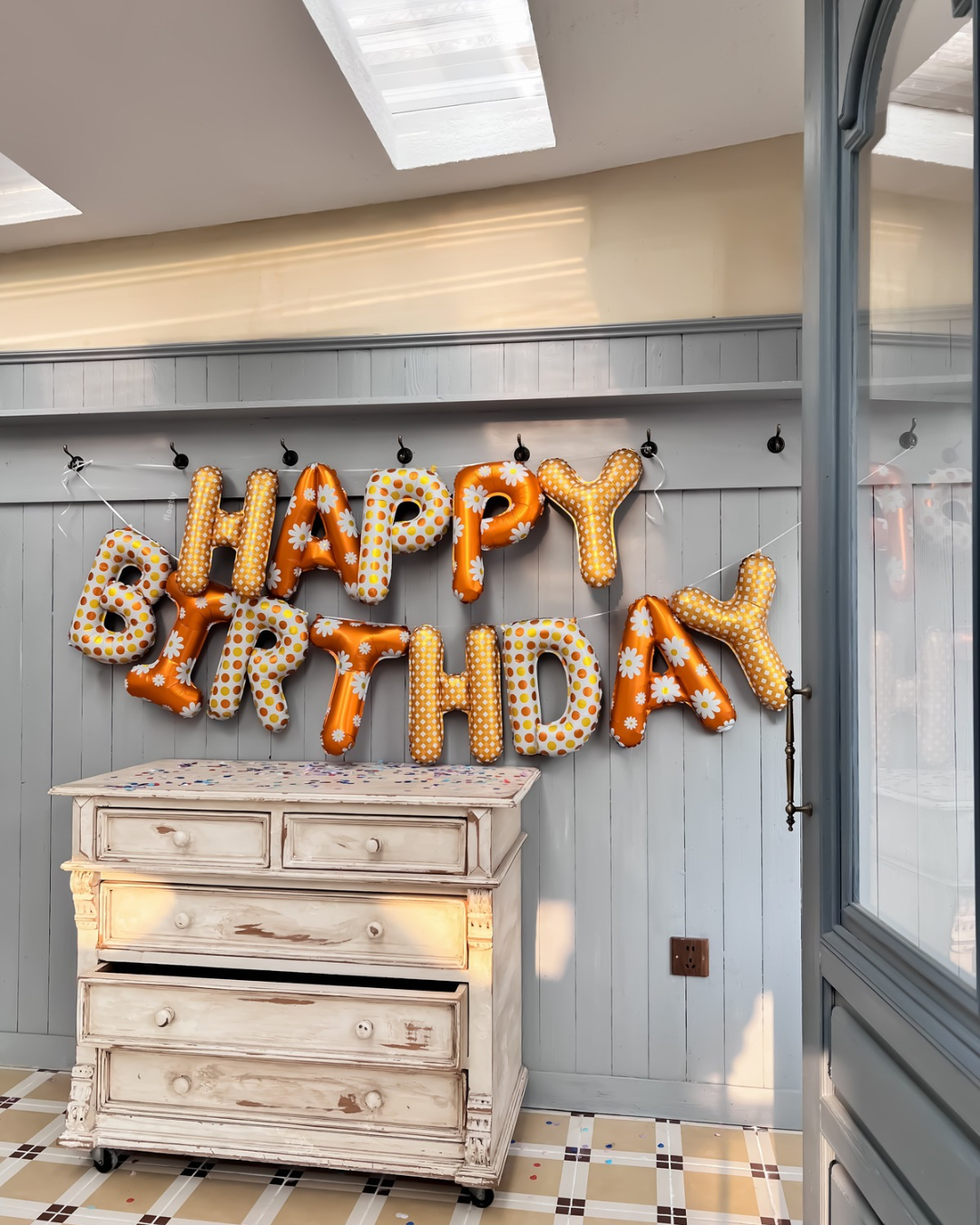 Happy Birthday 16” Banner Balloon