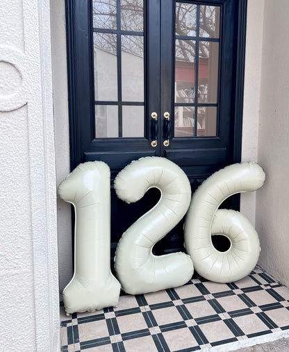 Nude Number Balloon 40"